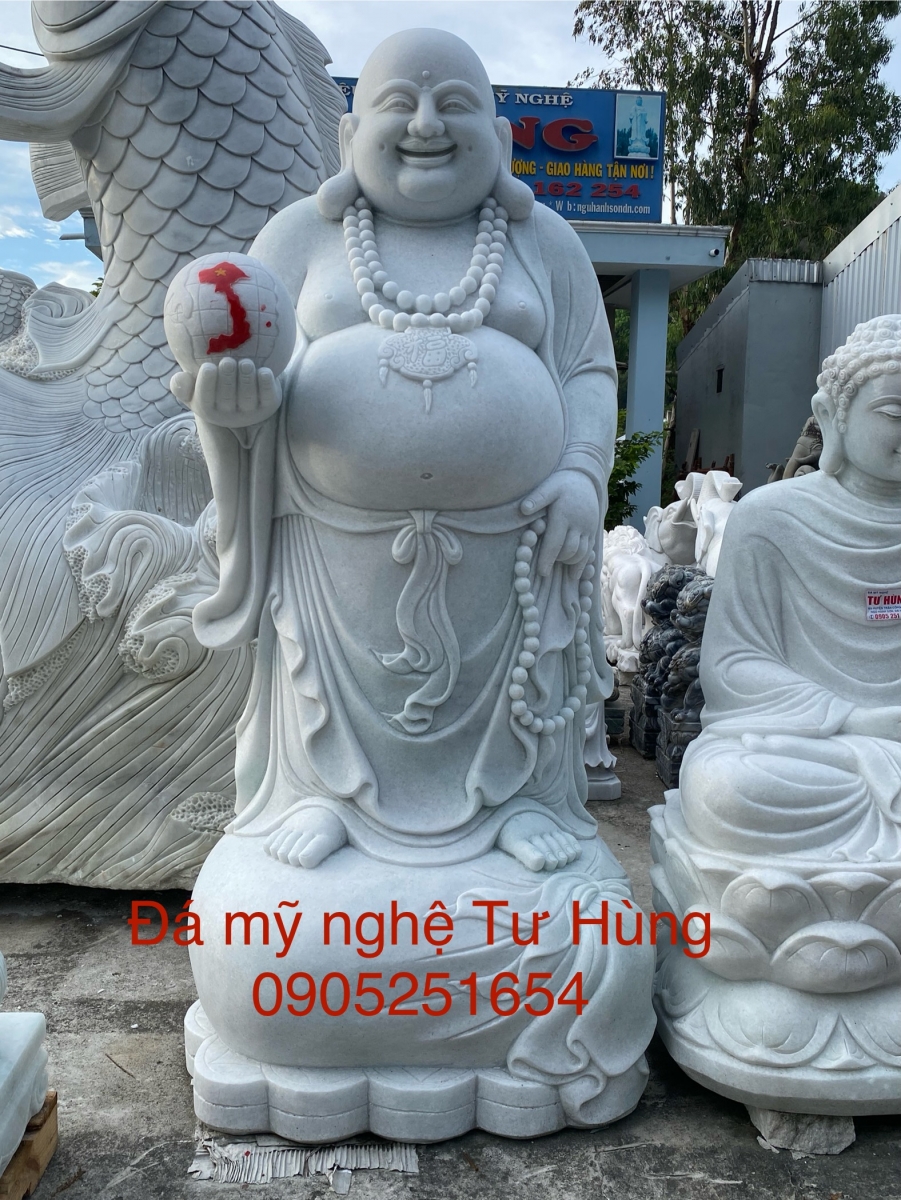 PHẬT DI LẶC ÔM QUẢ ĐỊA CẦU