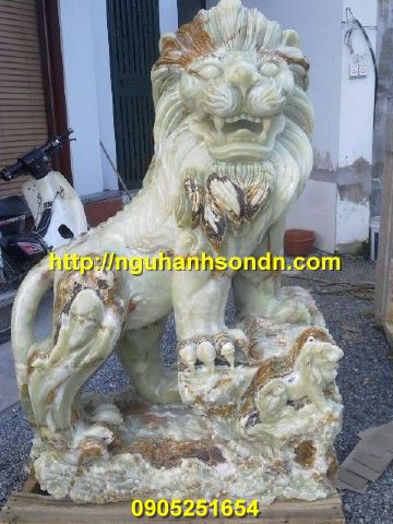 Tượng sư tử bằng đá ngọc onyx pakistan